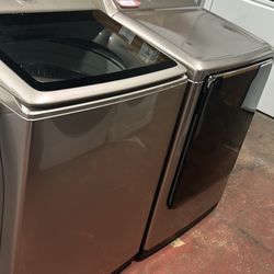 Samsung Washer/dryer Set. Scratch/dent 
