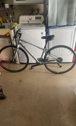 MARIN BIKE  FAIRFAX 2, Silver Color, You Can Check