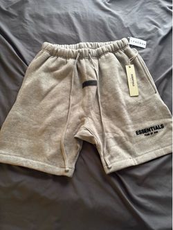 Grey essentials shorts