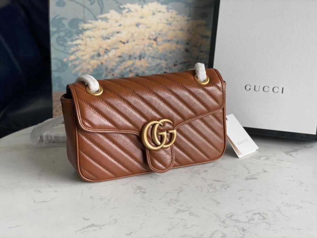 ๐๐ ๐๐ฎ๐๐๐ข Marmont Flap Bag