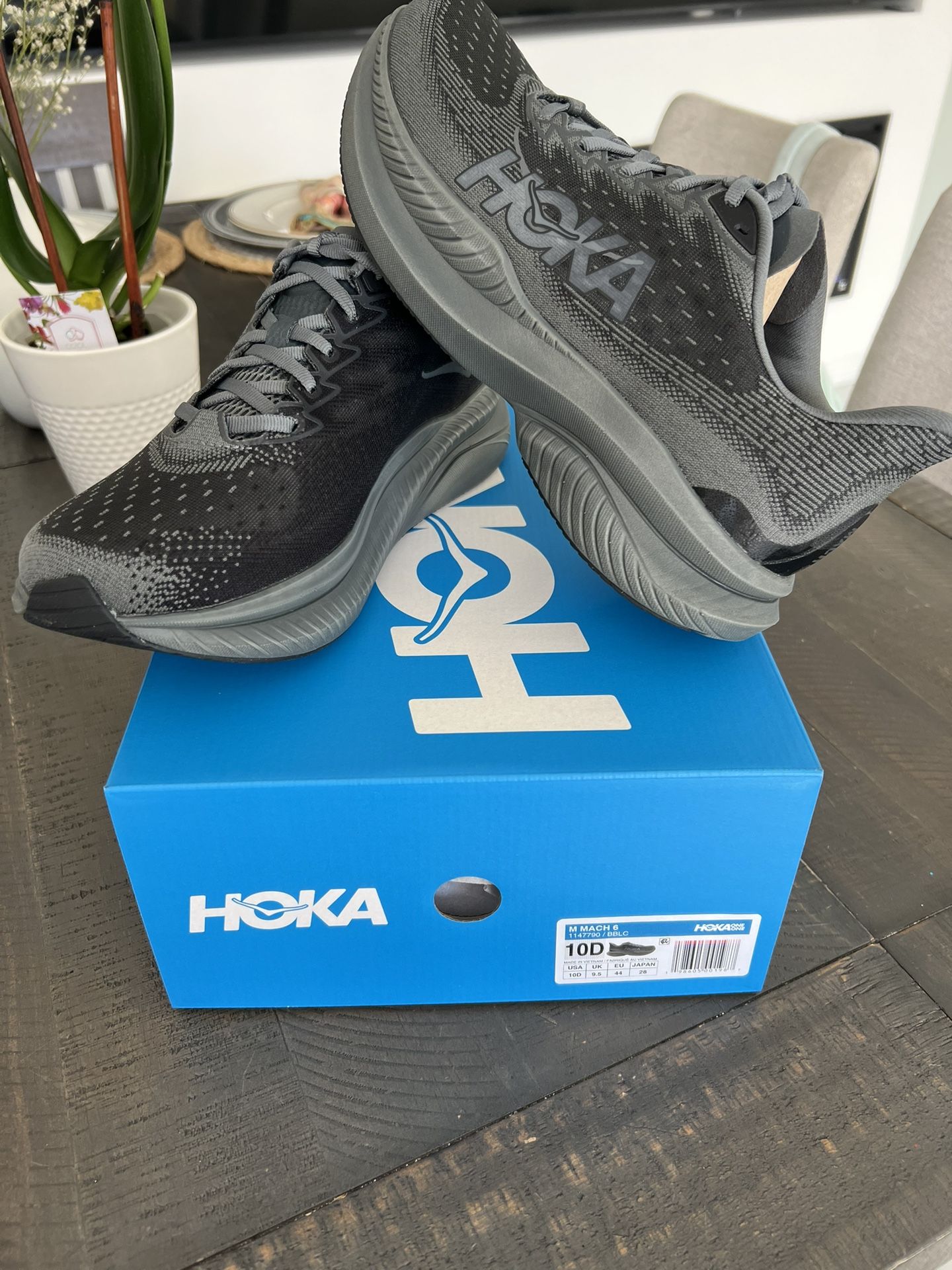 Hoka Shoes Men Size 10 1/2