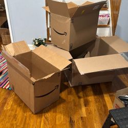 Free Moving Boxes/ Multiple Sizes/ Small- Medium And Big