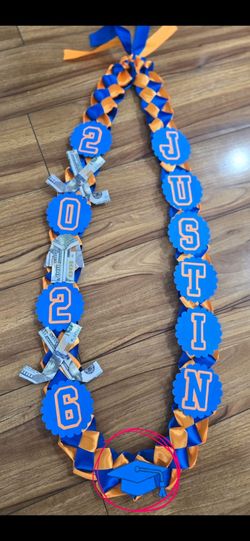 Graduation lei