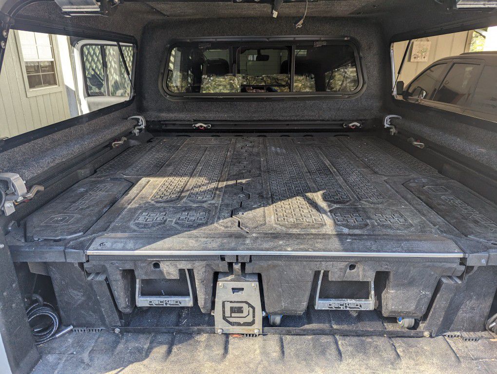 Jeep Gladiator Decked System 