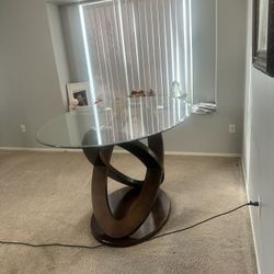 Used Dining Table And Chairs 