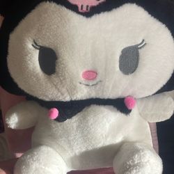 Kuromi plush backpack 