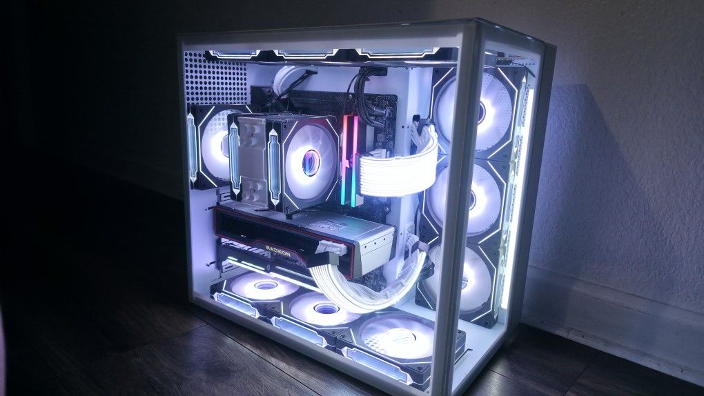 Gaming PC | Computer | 6900XT | Ryzen 5 5600 | Fully Activated/Plug and Play | $900