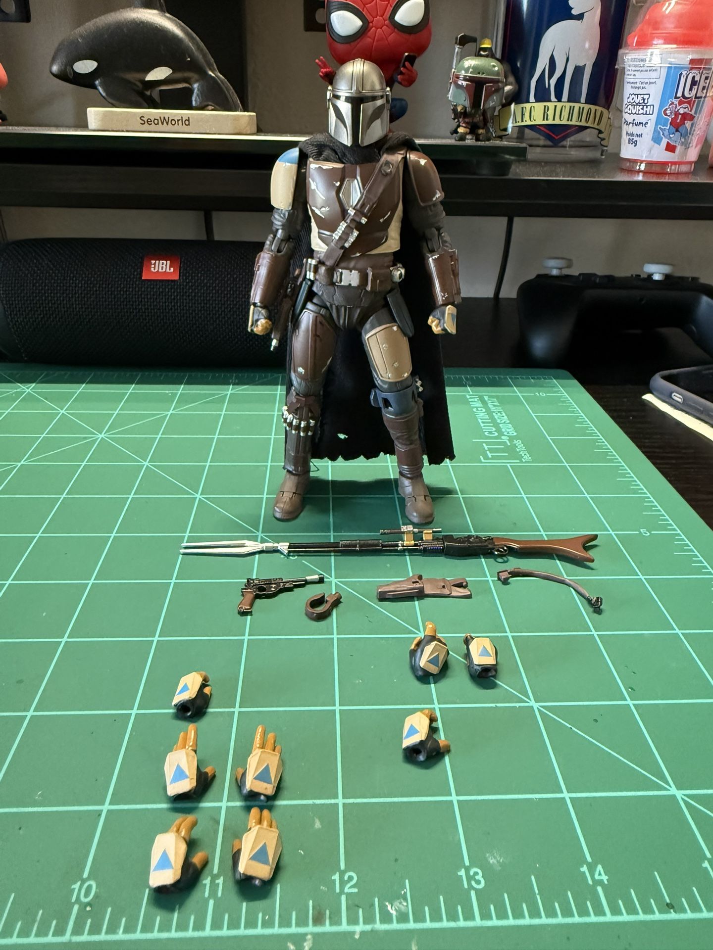 S.H Figuarts Mandalorian 1.0 (READ DESCRIPTION!!!)
