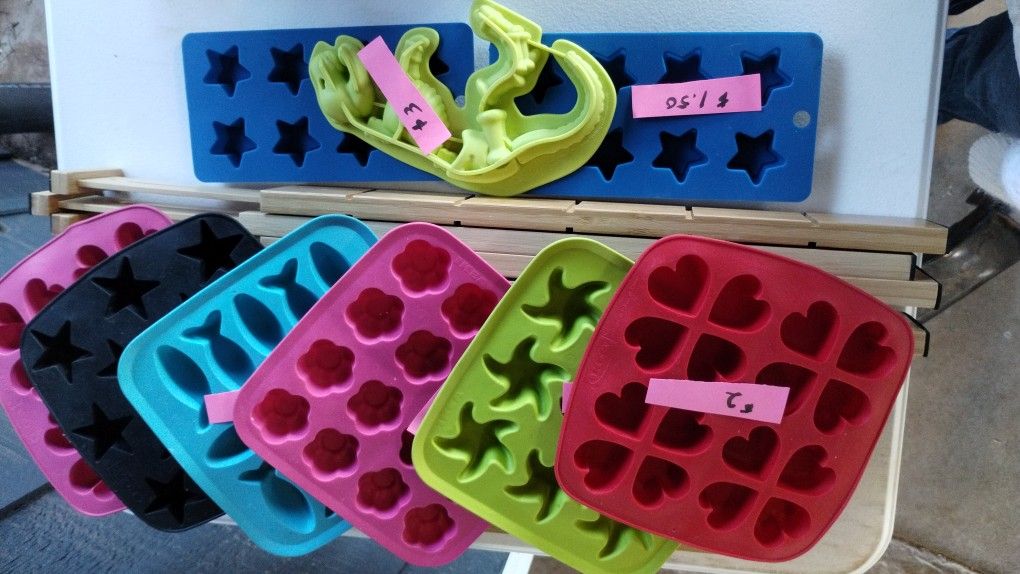 Silicone Ice Cube Tray Molds