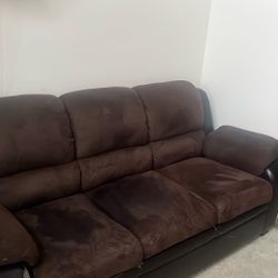 Brown 2 Piece Couches 