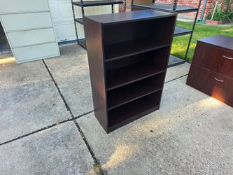 Wooded Book Shelves