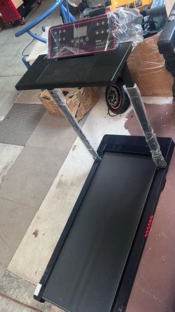 🇺🇸 COMPACT DESK TREADMILL  ✅ Model: 880NX V7.0 ✅ Speed: 0.6–7.6 MPH ✅ Weight capacity: 320 lbs ✅ Motor output: 550W ✅ Running area: 39.4” × 15” ✅ Bu