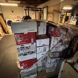 Costco Vacuum Liquidation Pallet 