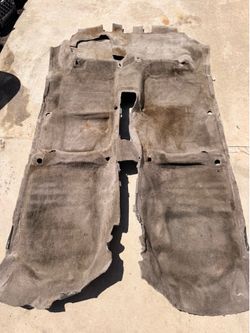 2002 Toyota 4Runner carpet part