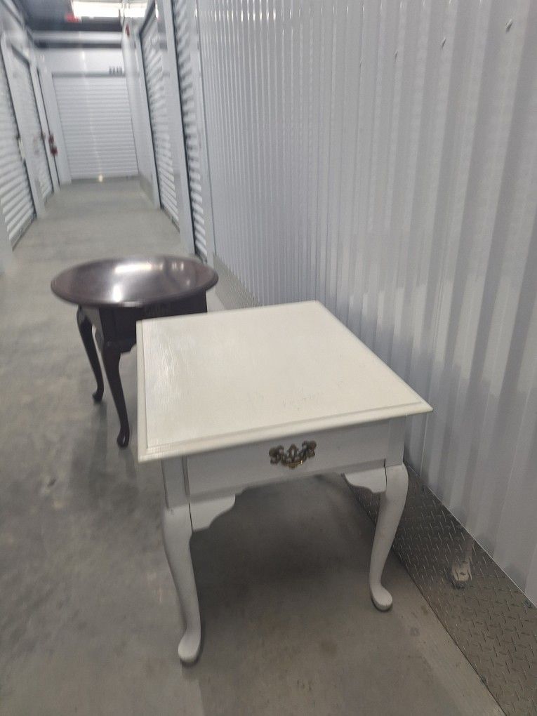 White Table With Drawer