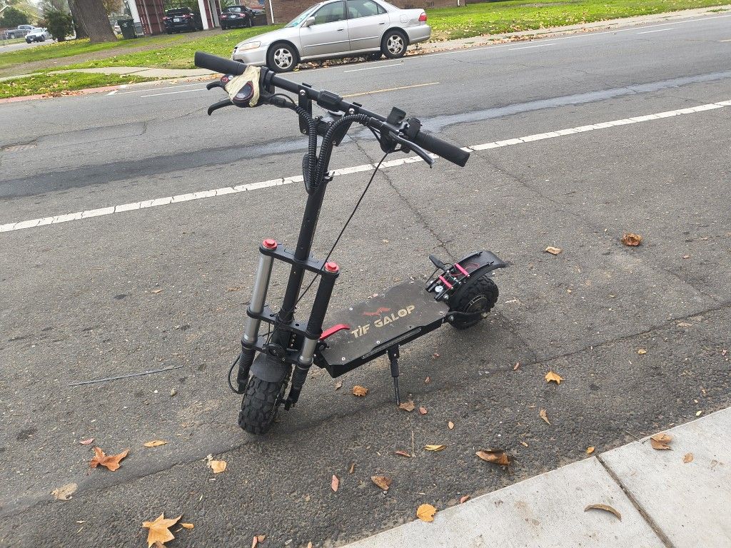 Tif Galop T88 Electric Scooter π΄