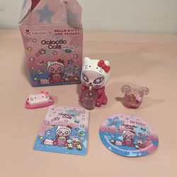 Tokidoki x Sanrio Hello Kitty Sparkle Whiskers Figure SDCC 2025
