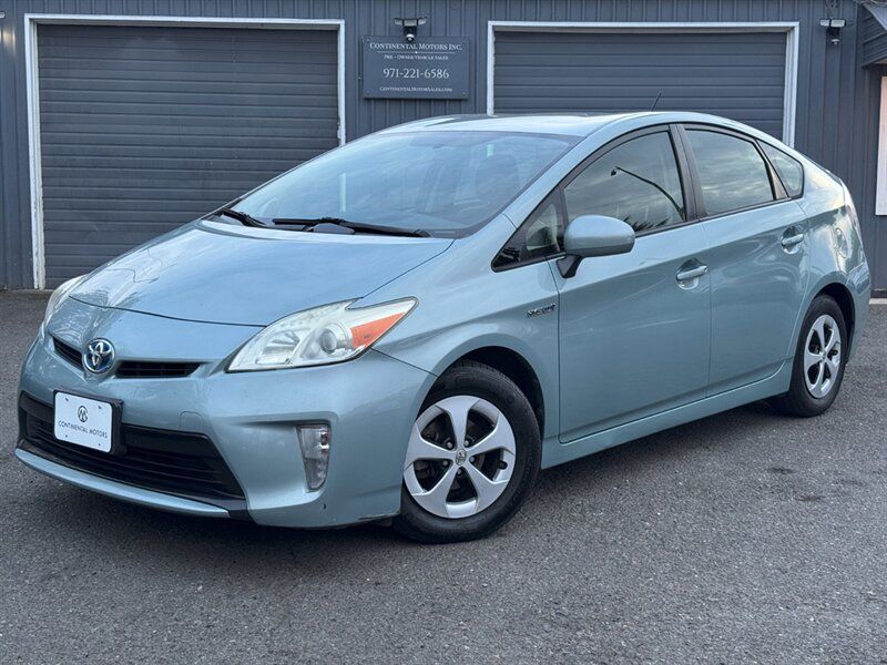 2014 Toyota Prius Three