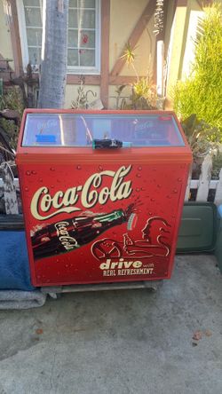 Coca-Cola vending machine