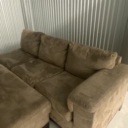 Pullout Couch 