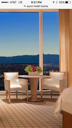 Wynn Hotel Room 2 Armchairs and Ottoman Set