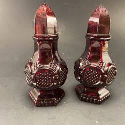 Vintage RUBY RED Salt & Pepper Shakers AVON 1876 CAPE COD Collection-More Cape Cod 4 Sale!