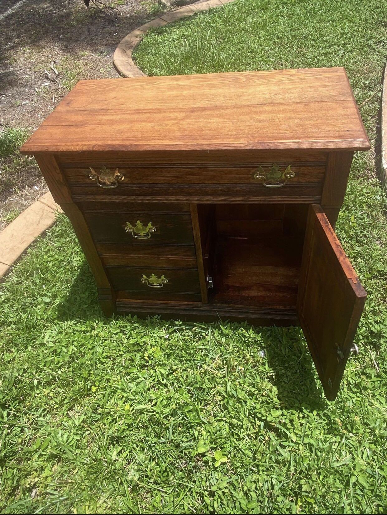 Antique Eastlake Missionary Dresser (1800 circa)  Measures 27.5”H x 17”W x 30.5”L With Knapp Joint Dresser Drawers