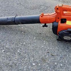 Husqvarna blower