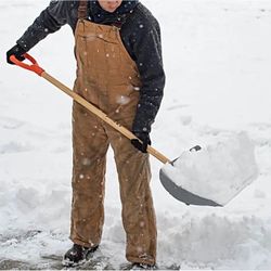 Snow Shoveling 