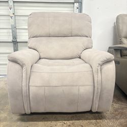 Manual Recliner Delivery Available 