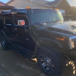Hummer H2 