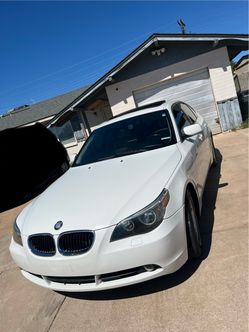 2004 BMW 525i