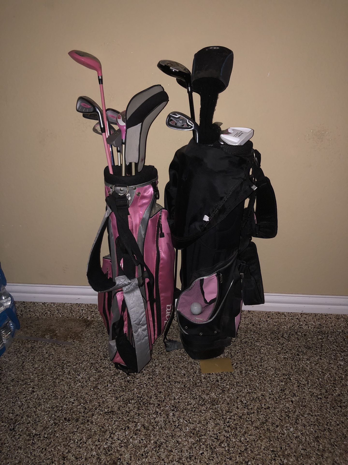 Kid’s Golf Clubs Both Complete Price Is For Each 