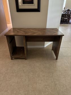 Wooden Desk Very Good Condition