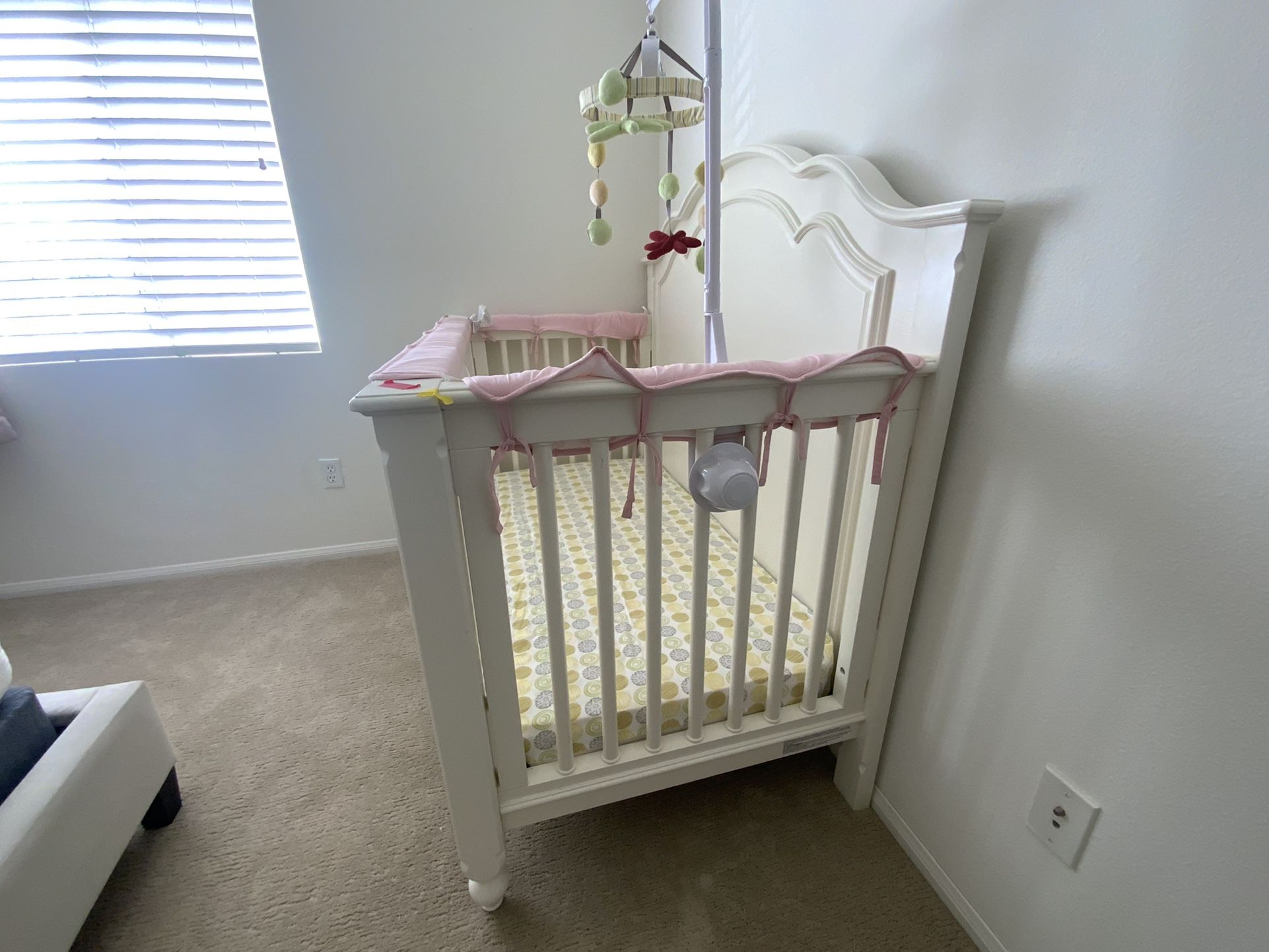 Mathis brothers Baby Crib With Attachememts