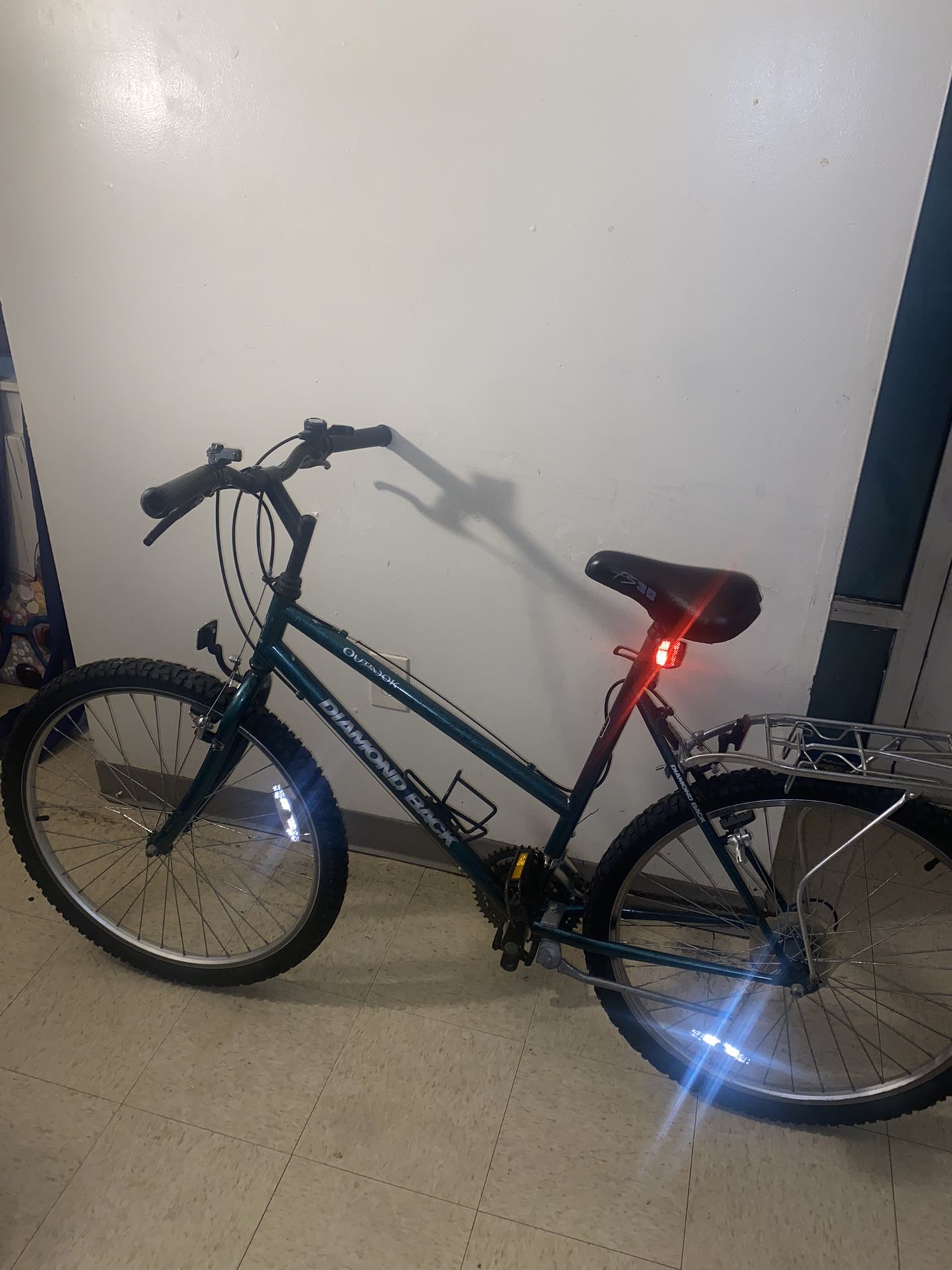 Diamondback Outlook Mountain Bike