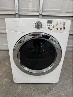 Frigidaire electric dryer works good no issues