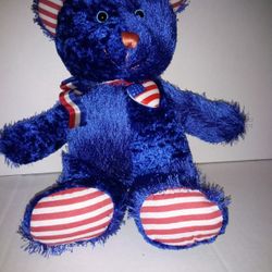 Sugar Loaf Patriotic Plush Stuffed Bear 10" Collectable. SUPER CLEAN BRAND NEW NWOT EXCELLENT CONDITION. SUPER SOFT AND LOVEABLE