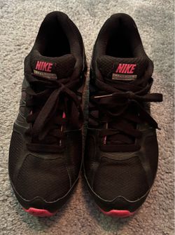 Nike Black & Pink Sneakers