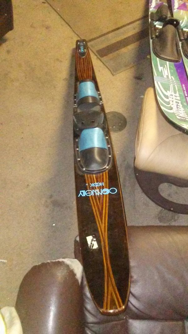 One single 65 in Connelly hook vintage 1970s water ski for Sale in