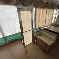 Fleetwood Pop Up Tent Trailer