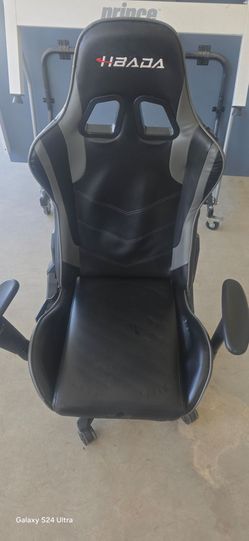 Hbada gaming chair 100 OBO