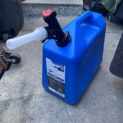 GARAGE BOSS Kerosene Can: 5 gal Capacity, Kerosene, Plastic, Blue