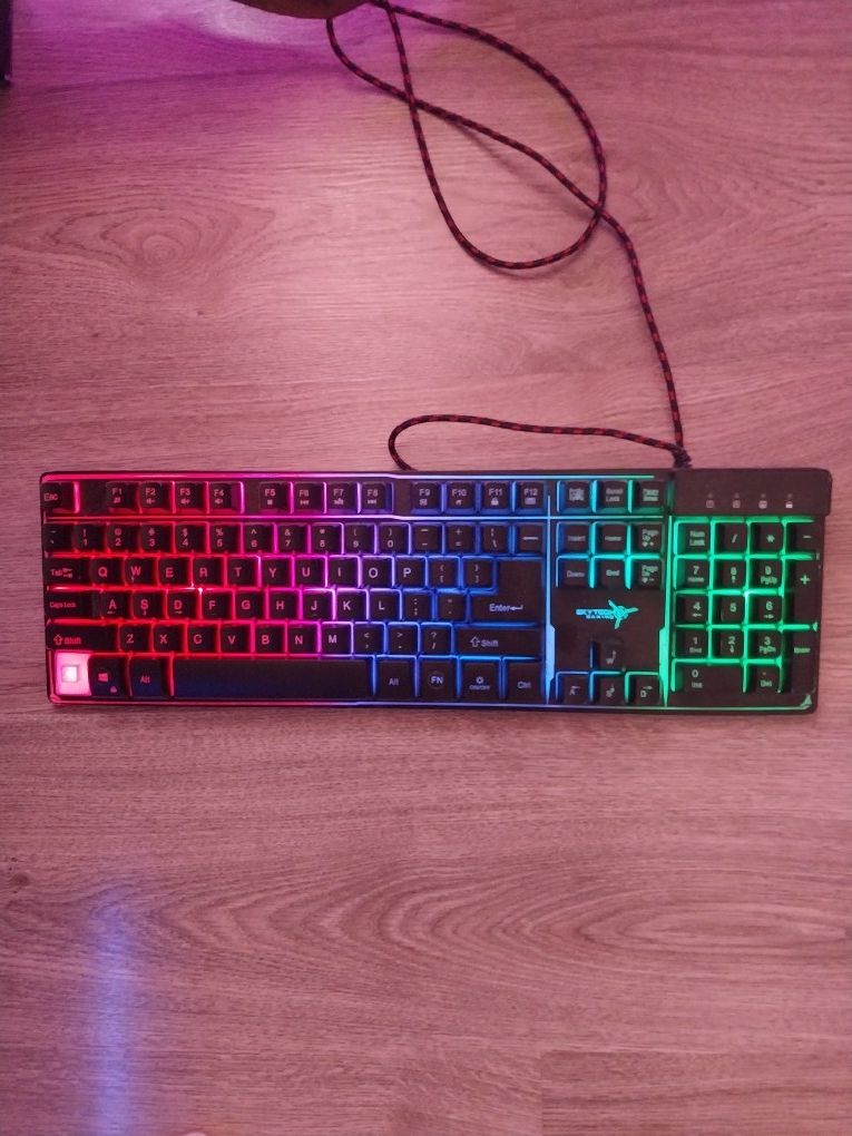 Sky tech RBG Keyboard