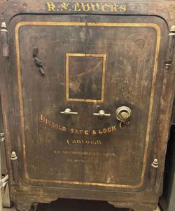 Diebold Safe&Lock Vintage Safe
