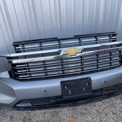FRONT BOMPER 2021-“2024 CHEVROLET TAHOE O SUBURBAN