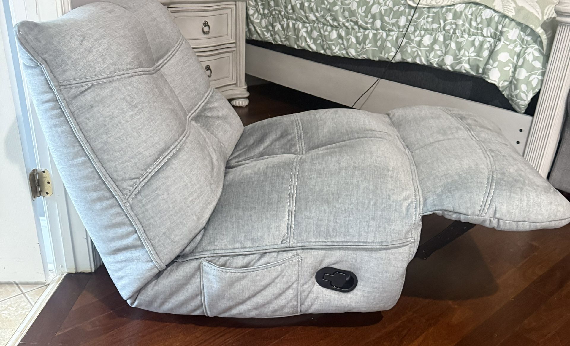 Pick Up Only: Gray Love Seat And Recliner For Sale