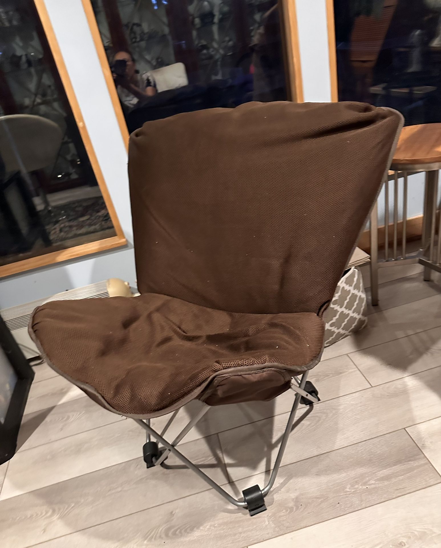 Foldable Chair With Unbelievable Cushion