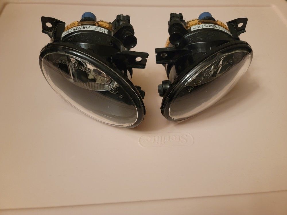 2018-2023 Mercedes Sprinter Fog Lights