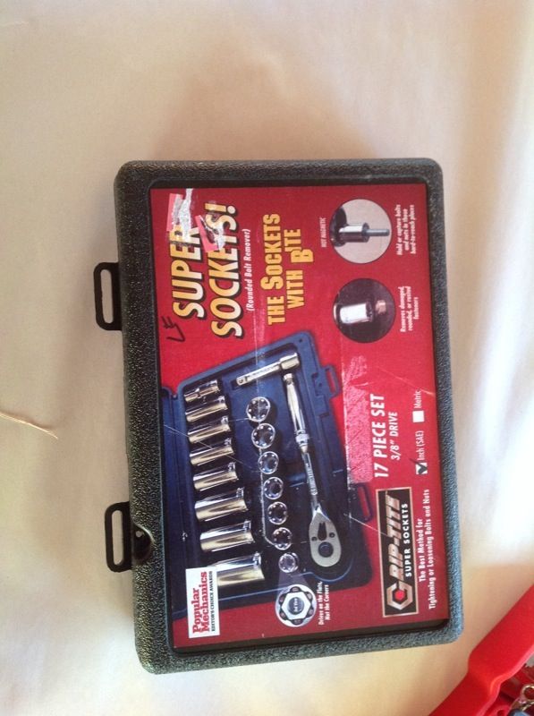 Popular Mechanics Grip-Tite 17 Piece Super Socket Set 3/8" Drive SAE - NEW